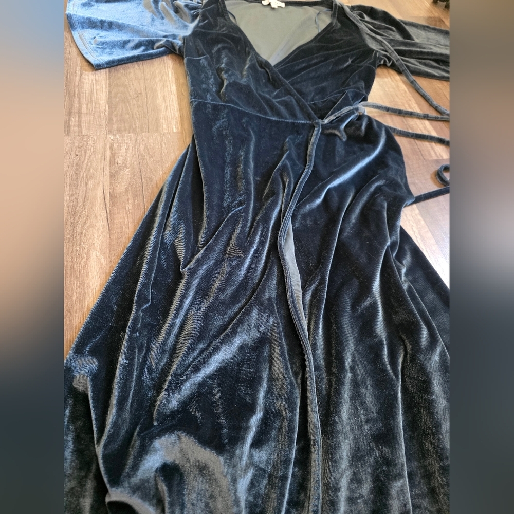 BALTIC BORN KATELYN VELVET MAXI WRAP DRESS BLUE SHIRT SLEEVE KIMONO Wedding Y2k - Picture 10 of 14